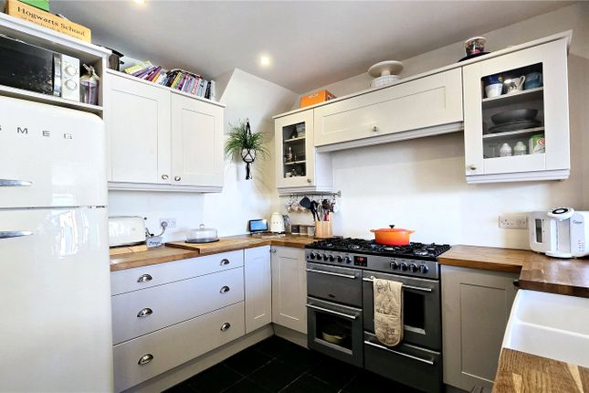 38, Ffordd Pendyffryn, Holyhead photo 4