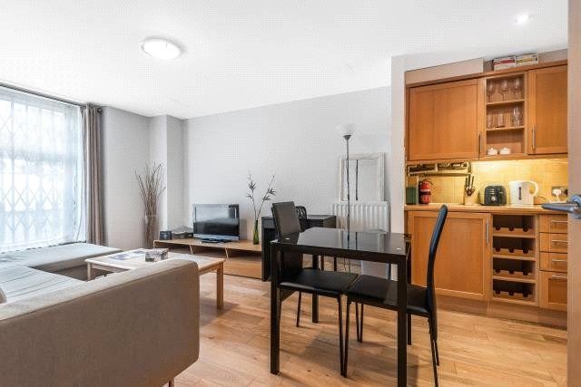 Apartment 2 Sarda House,, Queensway, London photo 4