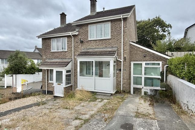 2-bed house on 23 Greenbank Close, Grampound Road, Truro, £110,000