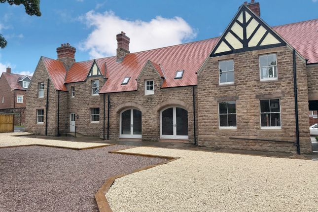 3-bed house on 1 Red House Cottages, Cortland Close, Rotherham, £1,500/mo