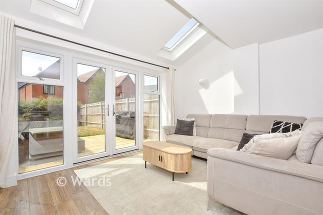 43, Albertine Road, Maidstone photo 4