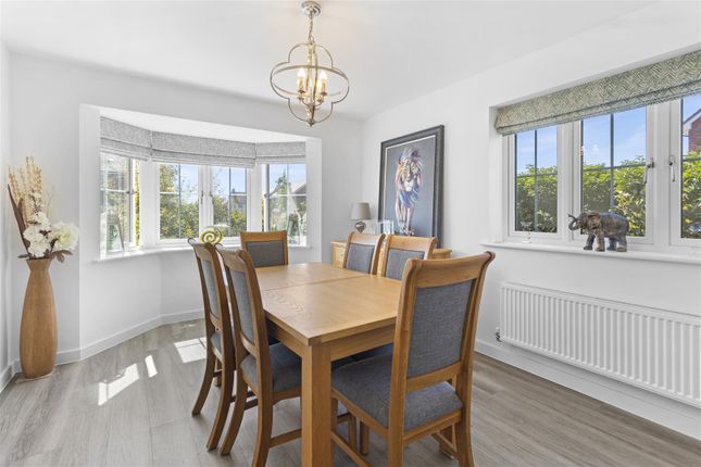 8, Bluebell Rise, Hellingly photo 4