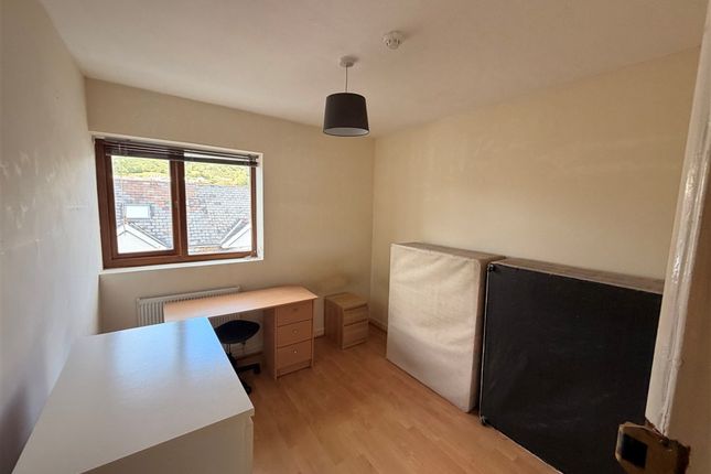 119b, Wood Road, PONTYPRIDD photo 5