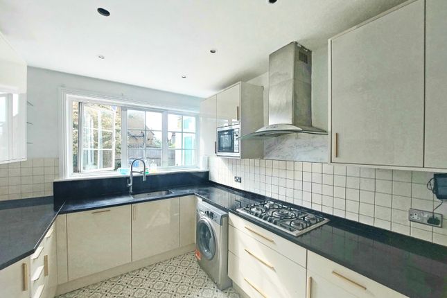 2 Church Drive, Harrow, Middlesex photo 3