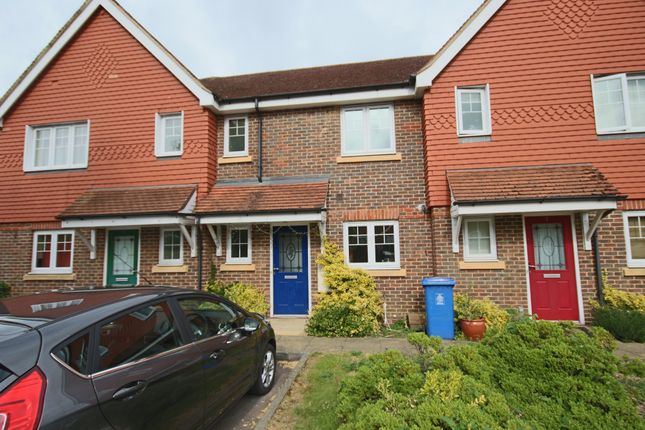 Thumbnail Terraced house to rent in Willow Close, Maidenhead