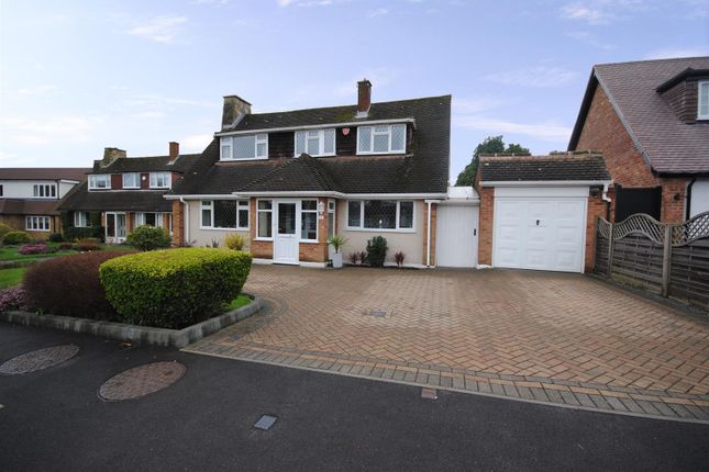 Detached house for sale in Scots Hill Close, Croxley Green, Rickmansworth
