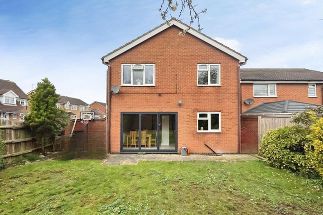 2, Reeves Close, Leicester photo 2