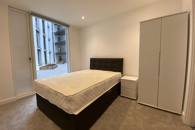 Flat to rent in Transmission House, Tib Street, Manchester
