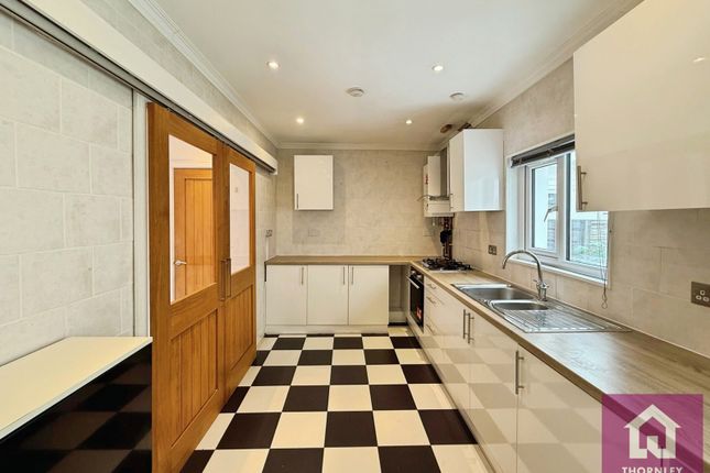 7, Rydal Grove, Manchester photo 3