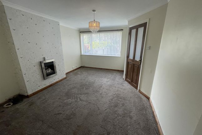 48, Tamerton Drive, Chester Le Street photo 2