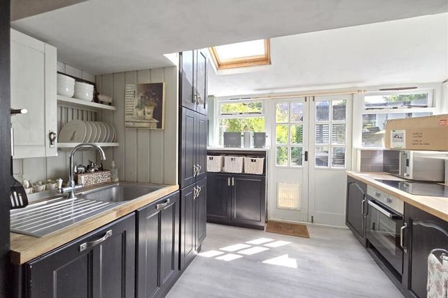 2, Ring Street, Sturminster Newton photo 5