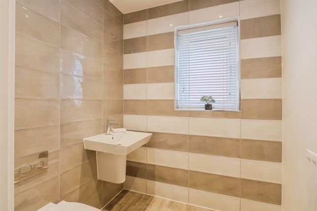 18, Westfield Avenue, Leicester photo 4