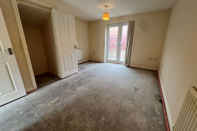 10, Cascade Way, Dudley photo 5