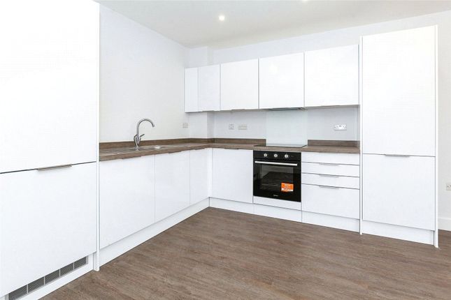 Flat for sale in Dominion Road, Southall