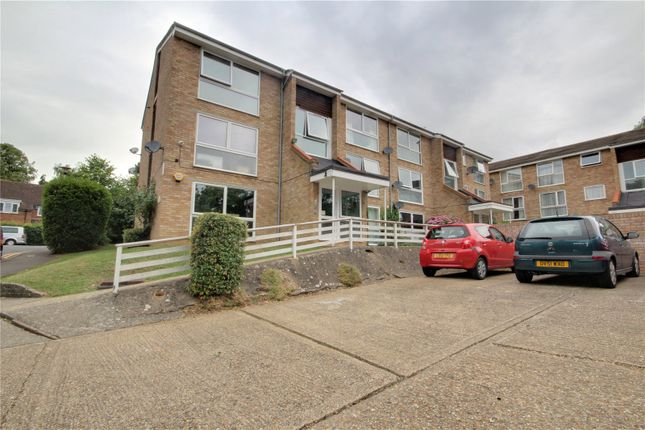 Thumbnail Flat to rent in Josephine Court, Southcote Road, Reading, Berkshire