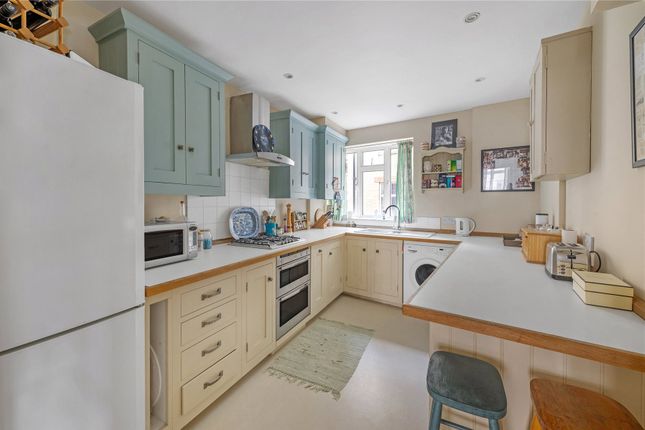 Flat for sale in Rosscourt Mansions, 4 Palace Street, London