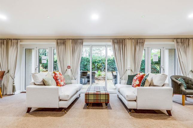 Flat for sale in Willoughby Place, Station Road, Bourton-On-The-Water, Cheltenham, Gloucestershire