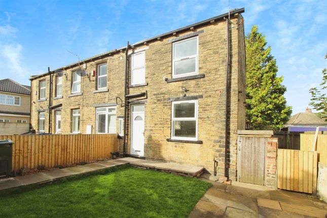 Thumbnail End terrace house for sale in Beacon Road, Bradford