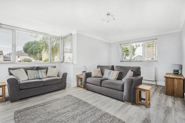 7, Manor Way, Kidlington photo 3