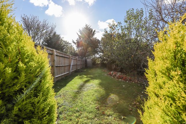 71, West End, Witney photo 4