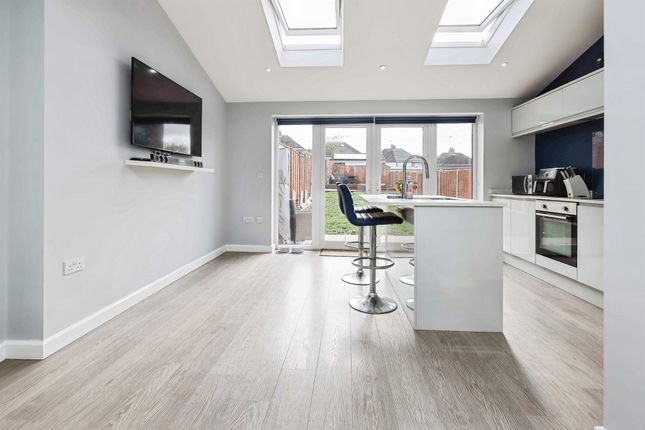 53, Coalway Avenue, Birmingham photo 3