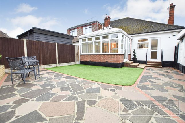 77, Thundersley Park Road, Benfleet photo 3