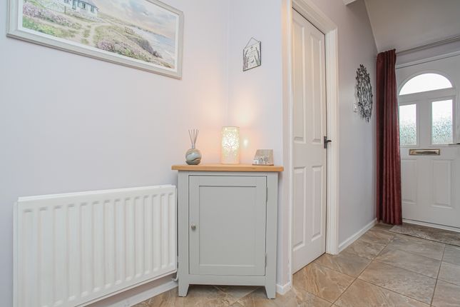 31, Hollybush Road, Hook Norton photo 2