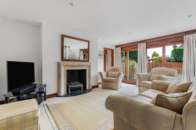 55 New Road, High Wycombe photo 2