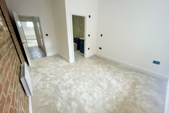 Flat for sale in Overstone Road, Northampton