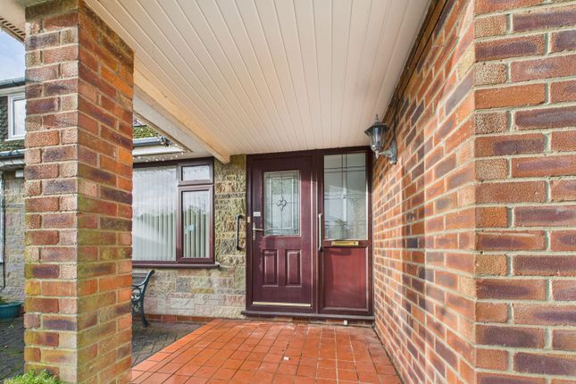 10, Bodiam Road, Bury photo 4