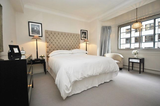 Flat for sale in 120 Wigmore Street, London