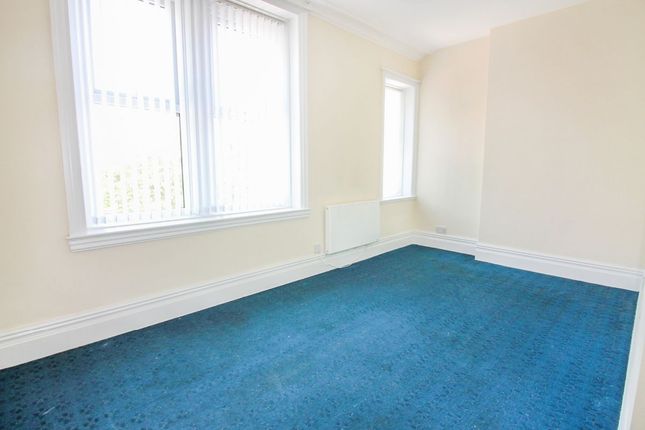 Flat 1 St James's Chambers, Rossendale photo 5
