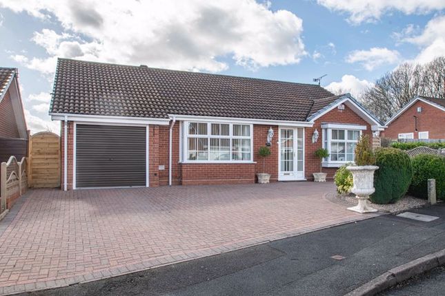 Thumbnail Bungalow for sale in Milford Close, Walkwood, Redditch