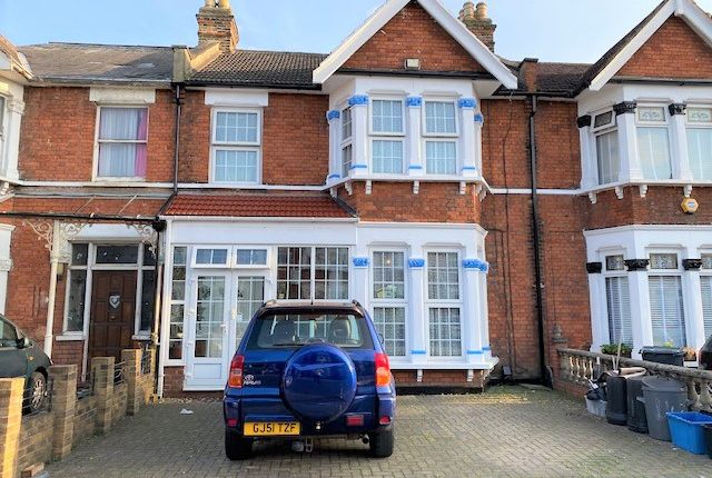 Thumbnail Terraced house to rent in Felbrigge Road, Ilford