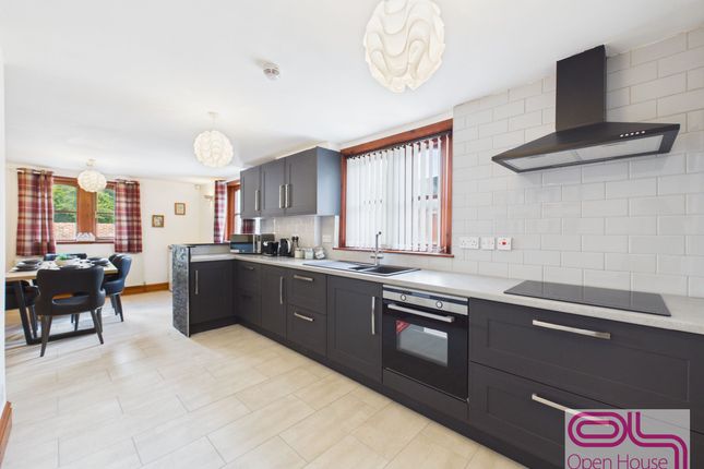 169 Sharoe Green Lane, Preston photo 2