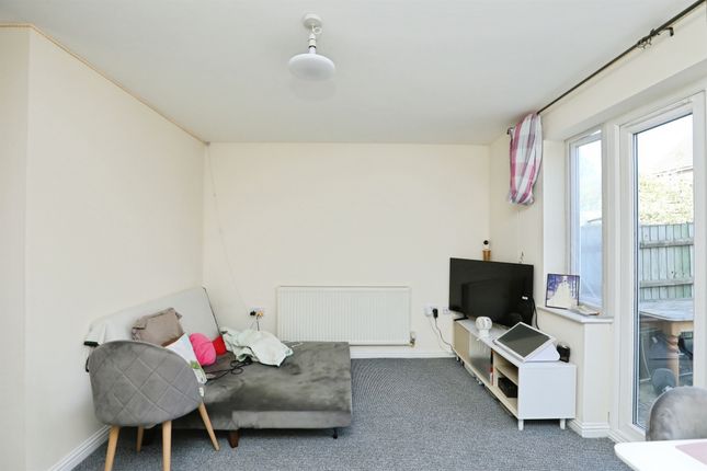 10, Pollywiggle Close, Norwich photo 4