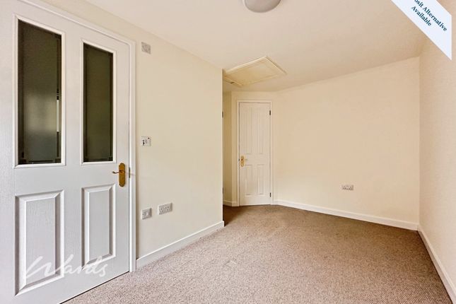 Flat 2, Rathbond House, 31, High Street, Staplehurst photo 2