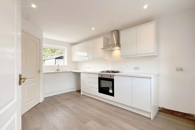78 Barnaby Road, Stockport photo 2