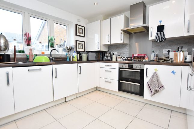 Detached house for sale in Cowslip Gate, Didcot, Oxfordshire