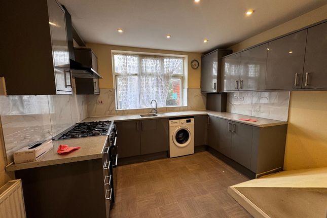 54, Kenton Road, London photo 3