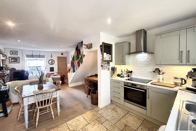 20, Denver Close, Topsham photo 2