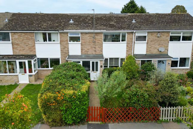 3-bed terraced on 47 Rockmill End, Cambridge, £295,000