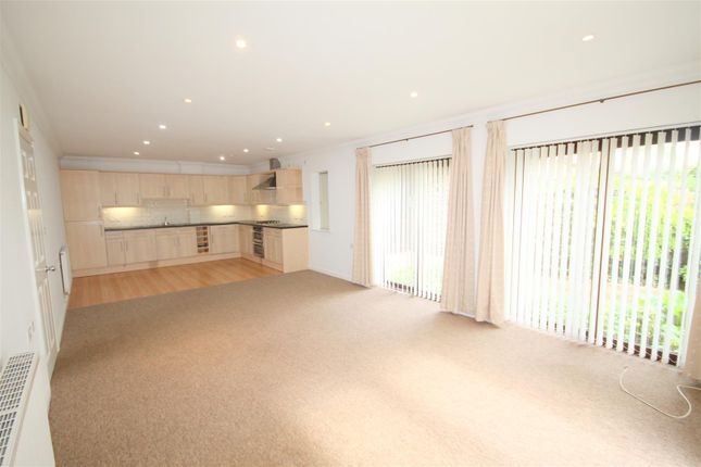 Flat 1, Clarendon Mews, Beckspool Road, Bristol photo 4