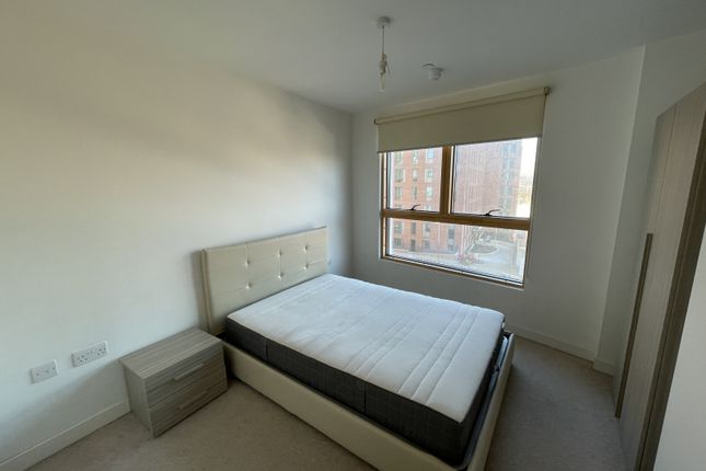 Flat for sale in Alfred Street, Reading