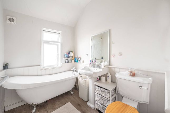 Terraced house for sale in Woodgrange Avenue, North Finchley, London