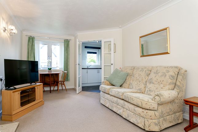 Flat for sale in East Parade, Arthington Court