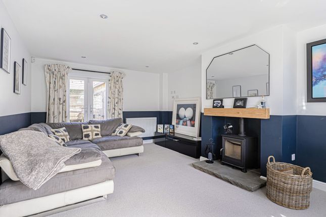 1, Highfield Close, (off Bearley Road), Snitterfield photo 3
