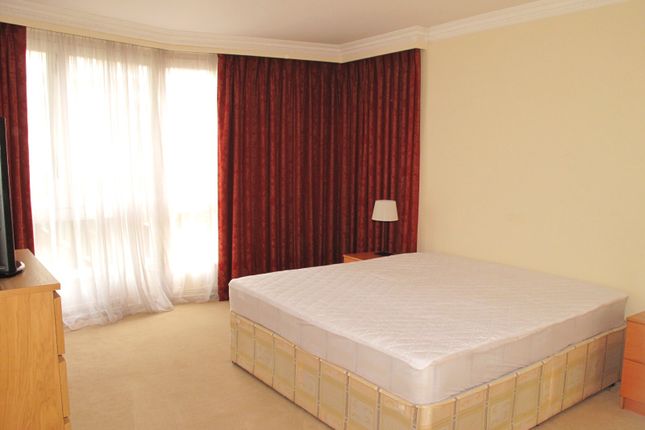 7, Castleacre 15 Hyde Park Crescent, London photo 4