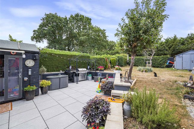 52, Whenman Avenue, Bexley photo 2