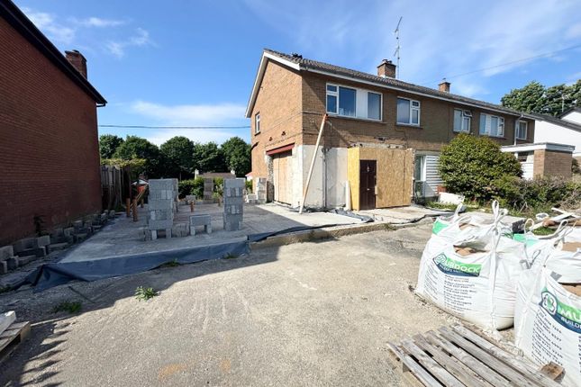21, Belmont Crescent, Derry photo 4
